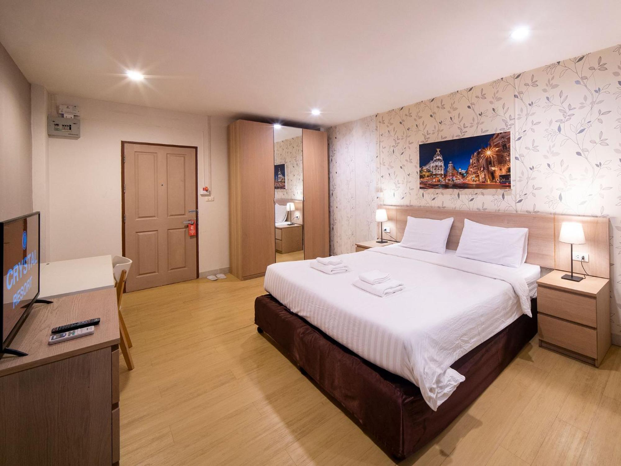 Crystal Resort Korat Nakhonratchasima Esterno foto