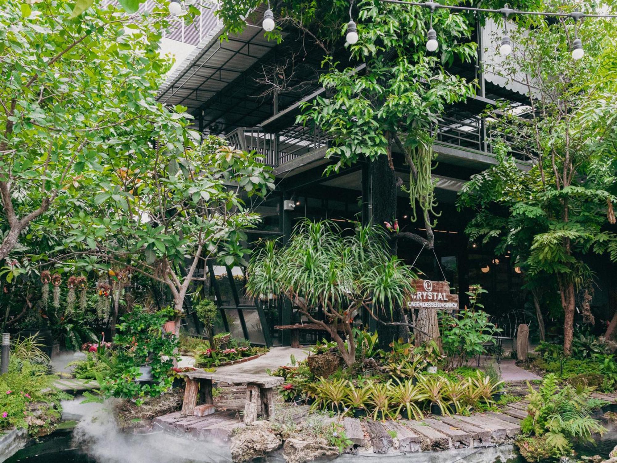 Crystal Resort Korat Nakhonratchasima Esterno foto